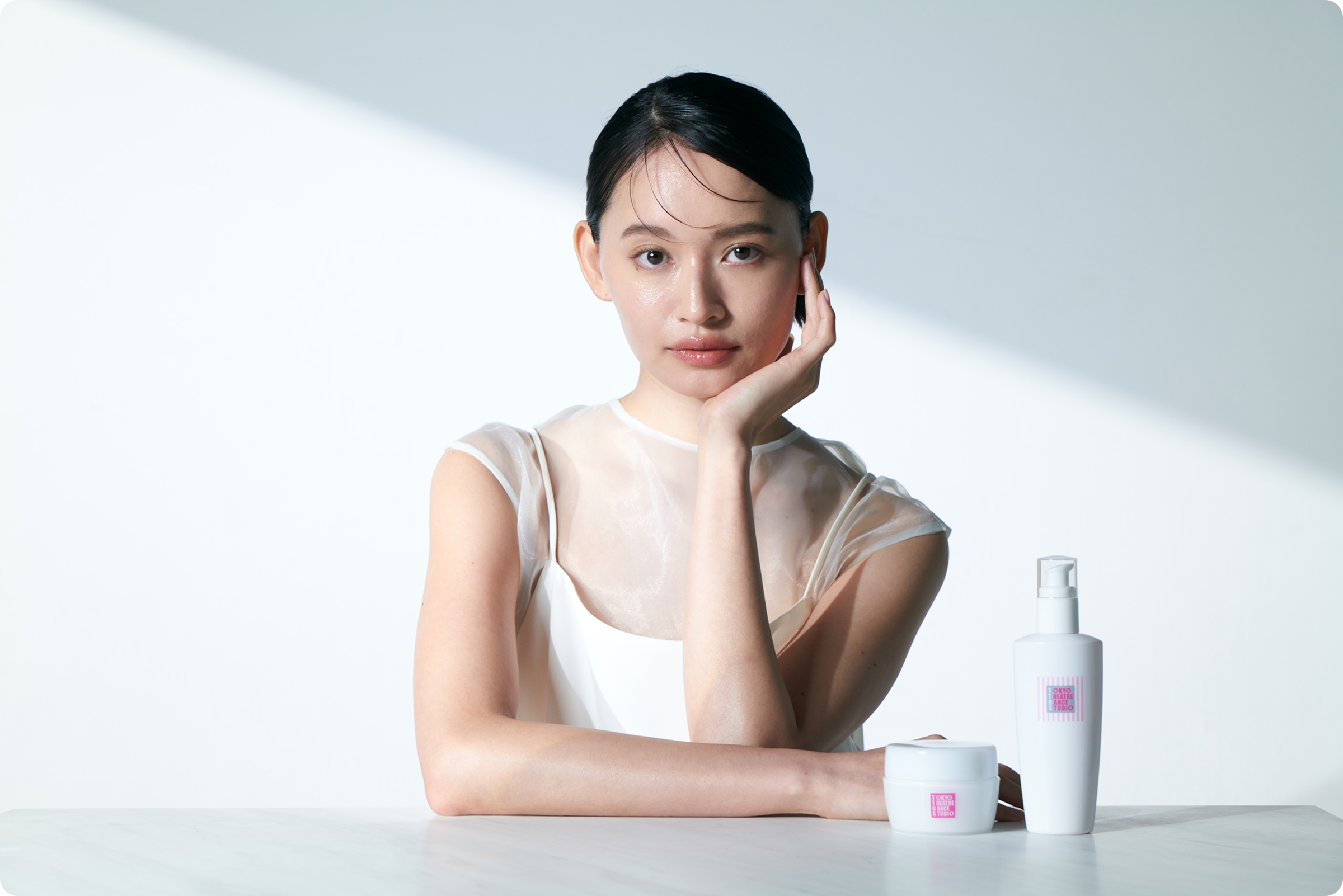 株式会社アティスト